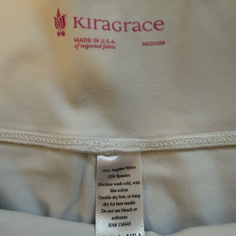 KiraGrace White Yoga Shorts size medium - Picture 3 of 3